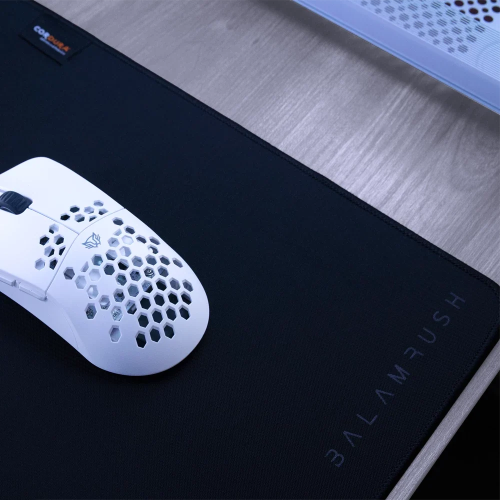 Combo Audífonos | Mouse | Teclado | Mousepad Pro Blanco | Blanco