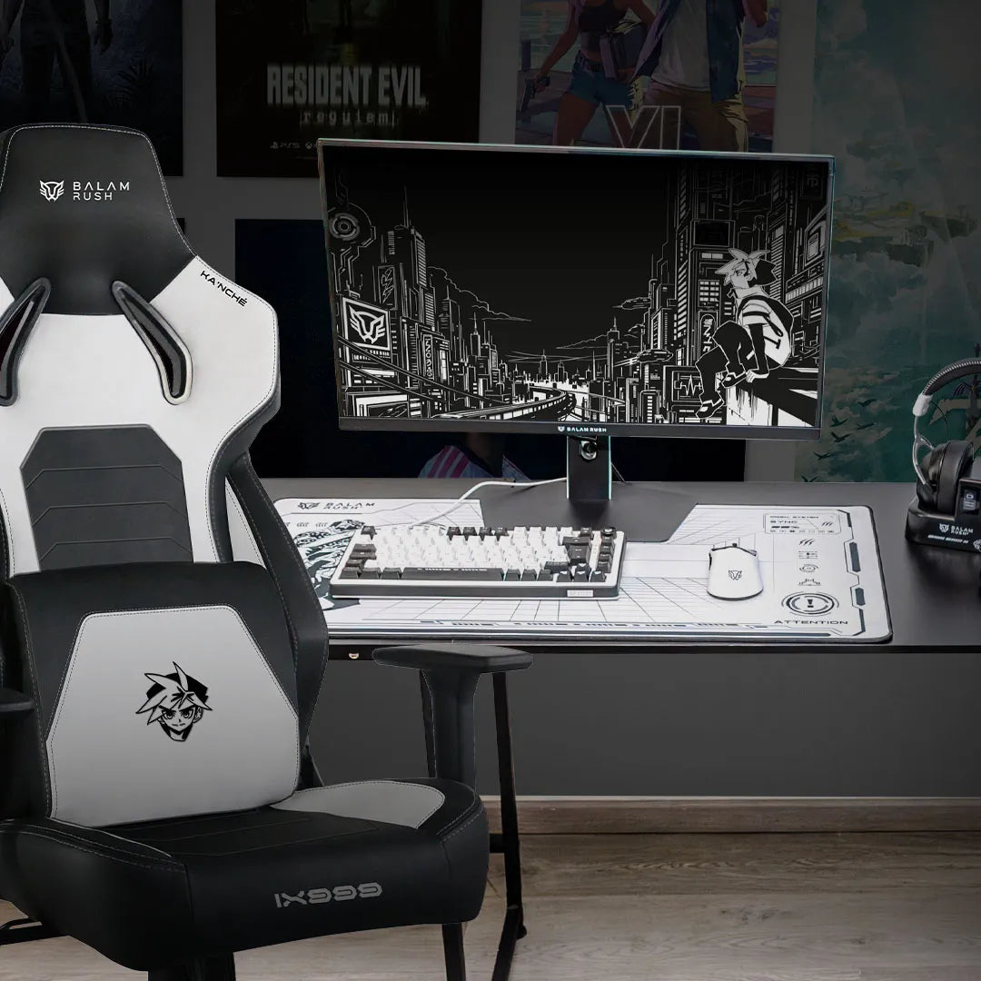 Silla Gamer K'ANCHÉ IX999 | Madera + PU + Espuma Moldeada + Metal | Pistón Clase 4 | Soporta hasta 150 kg | Mecanismo Mecánico | Inclinación 180° | Black&White